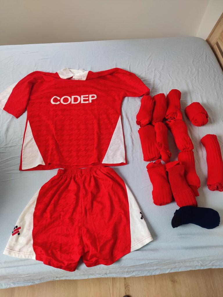 Retro voetbaltruitjes 11 stuks met nummers, Ophalen, Broek