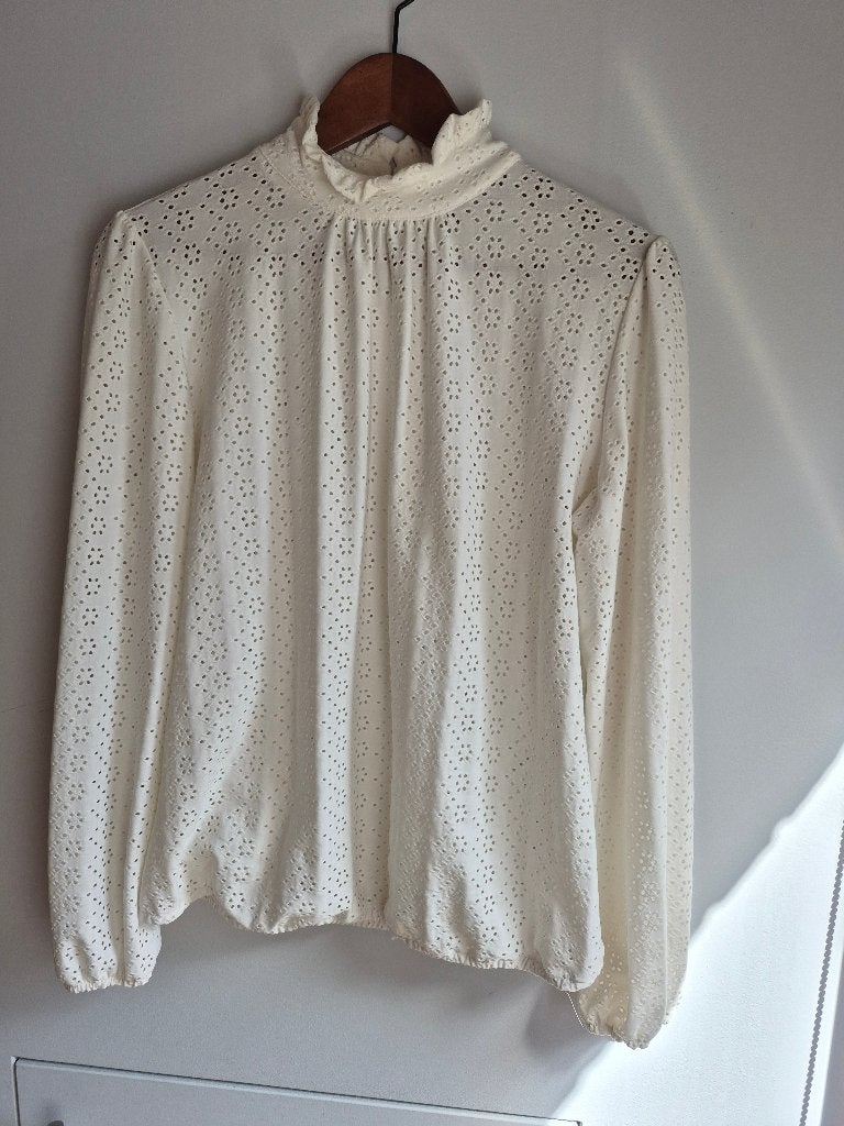 Blouse maat M, Ophalen of Verzenden, Zo goed als nieuw, Maat 38/40 (M), Wit