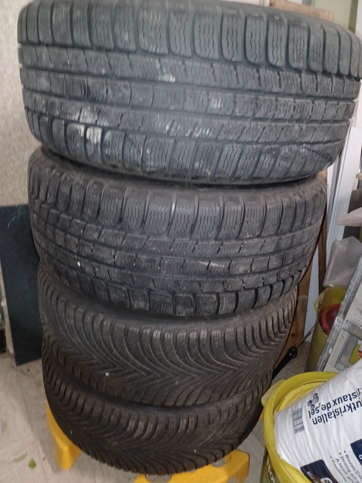 winterbanden Michelin met velg BMW 520D bj 2013, Ophalen, Banden en Velgen, 17 inch, Winterbanden