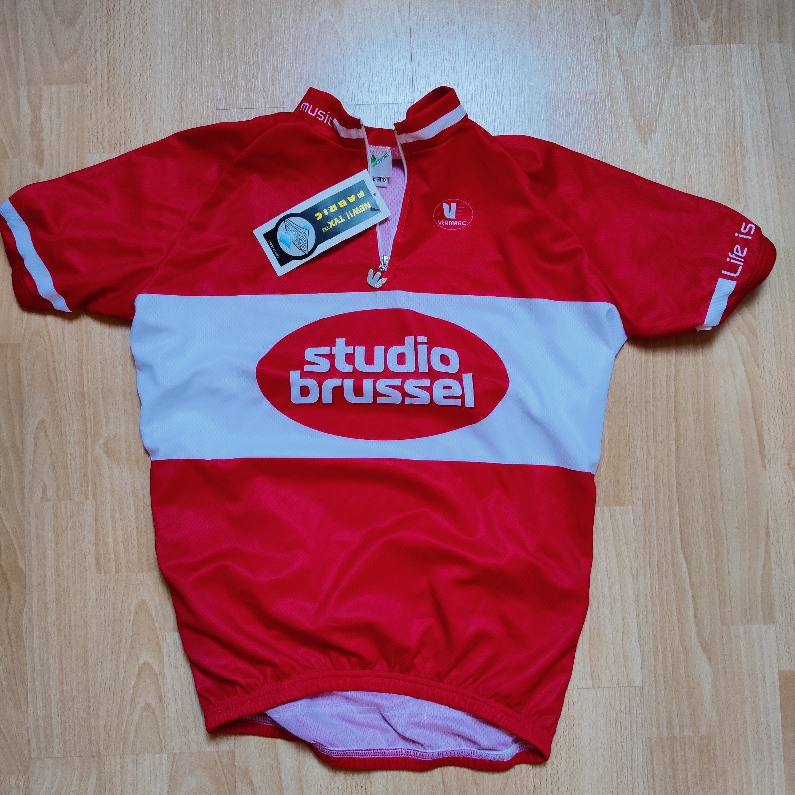 Fietsshirt Studio Brussel nieuw maat 48, Vêtements | Hommes, Enlèvement, Taille 48/50 (M)