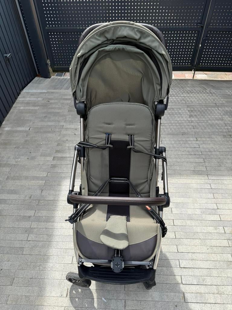 Leclerc buggy influencer Air kakigroen, Enlèvement, Comme neuf