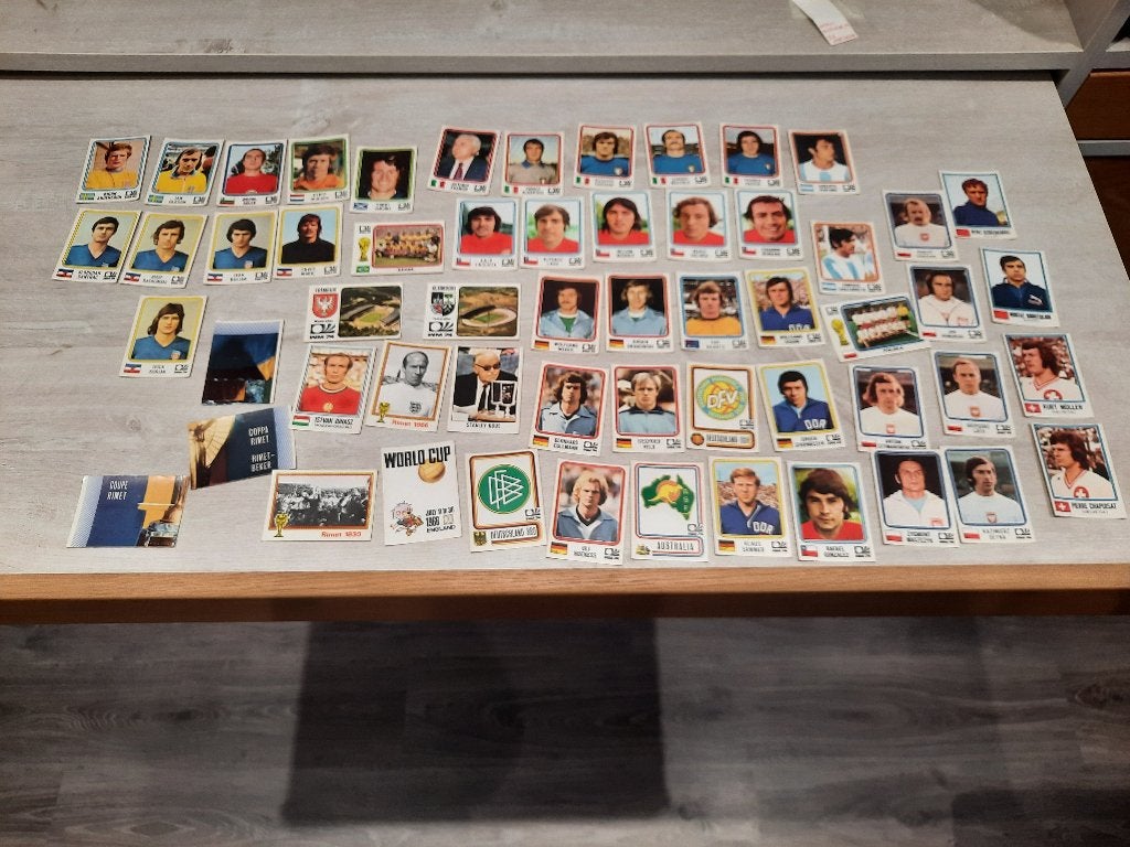 Autocollants de la Coupe du monde Panini Munich 74, Enlèvement ou Envoi, Comme neuf, Plusieurs autocollants