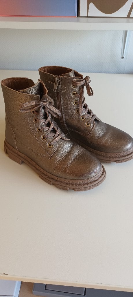 Lage botjes voor meisje M 34, Bottes, Kipling, Enlèvement ou Envoi, Comme neuf