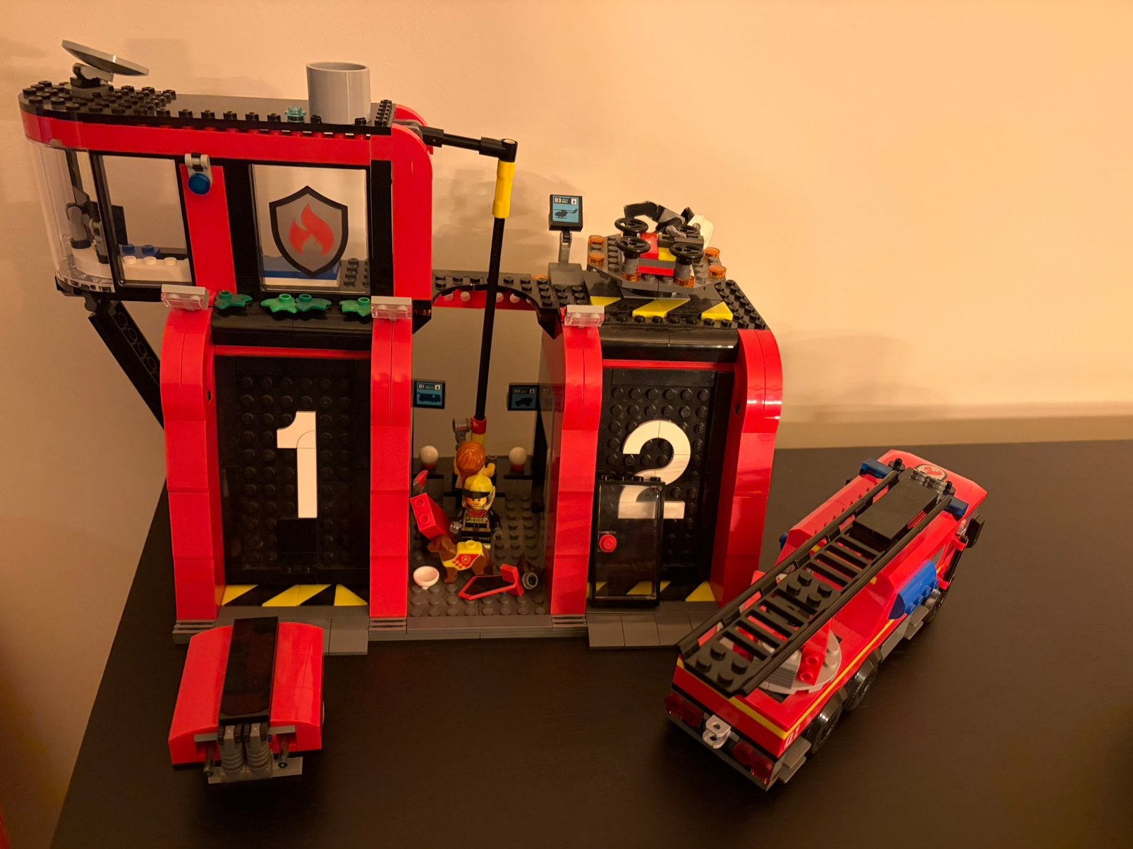 Lego city brandweerkazerne als nieuw, Ophalen of Verzenden, Zo goed als nieuw, Lego, City