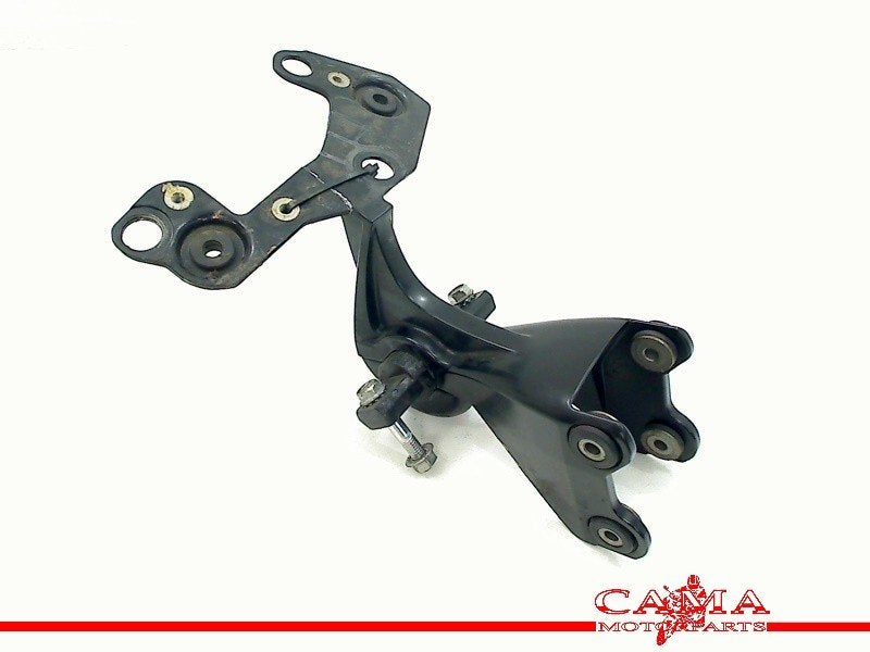 CARENAGE SUPPORT (UPPER) Triumph, Dhr. S. di Majo, Utilisé, Info@cama-motorparts.nl, P.J. Troelstraweg 8 8
3144 CX  MAASSLUIS, NL