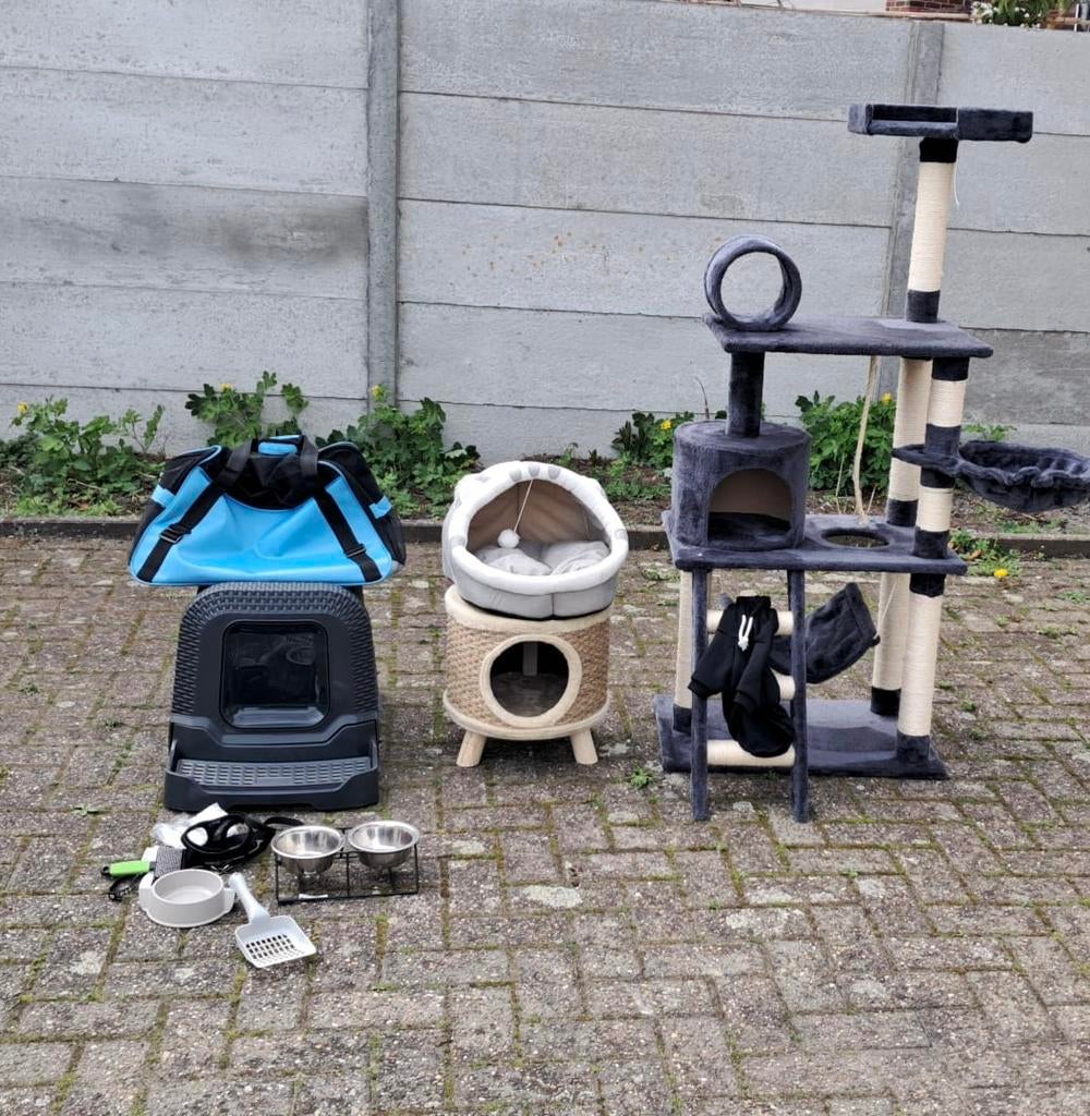 Accesoirs voor katten / poezen, Enlèvement, Comme neuf