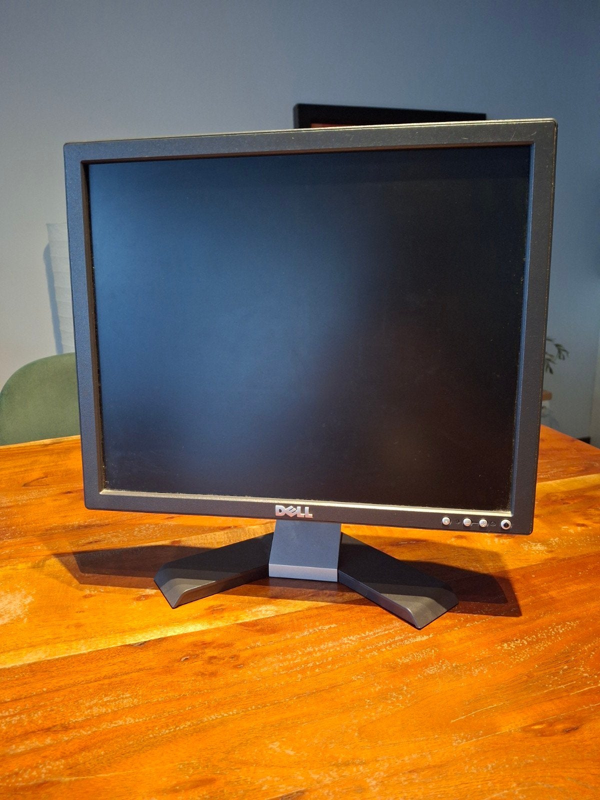 Dell monitor 17 inch / 43 cm, Computers en Software, Monitoren, Ophalen, Gebruikt, Kantelbaar, Overige typen