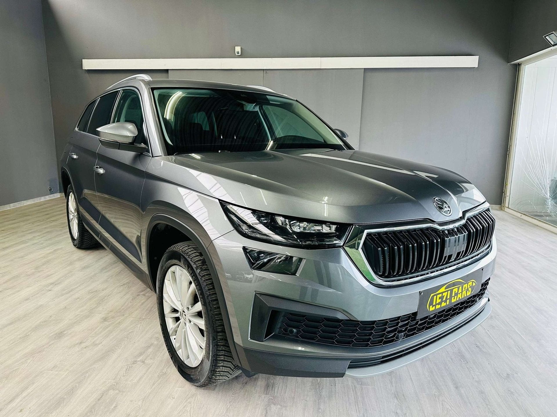 Skoda Kodiaq 1.5 TSI ACT Ultimate DSG*7pl, Autos, https://public.car-pass.be/vhr/65c66894-850a-41be-ad48-1f06ee2aecc7, Argent ou Gris