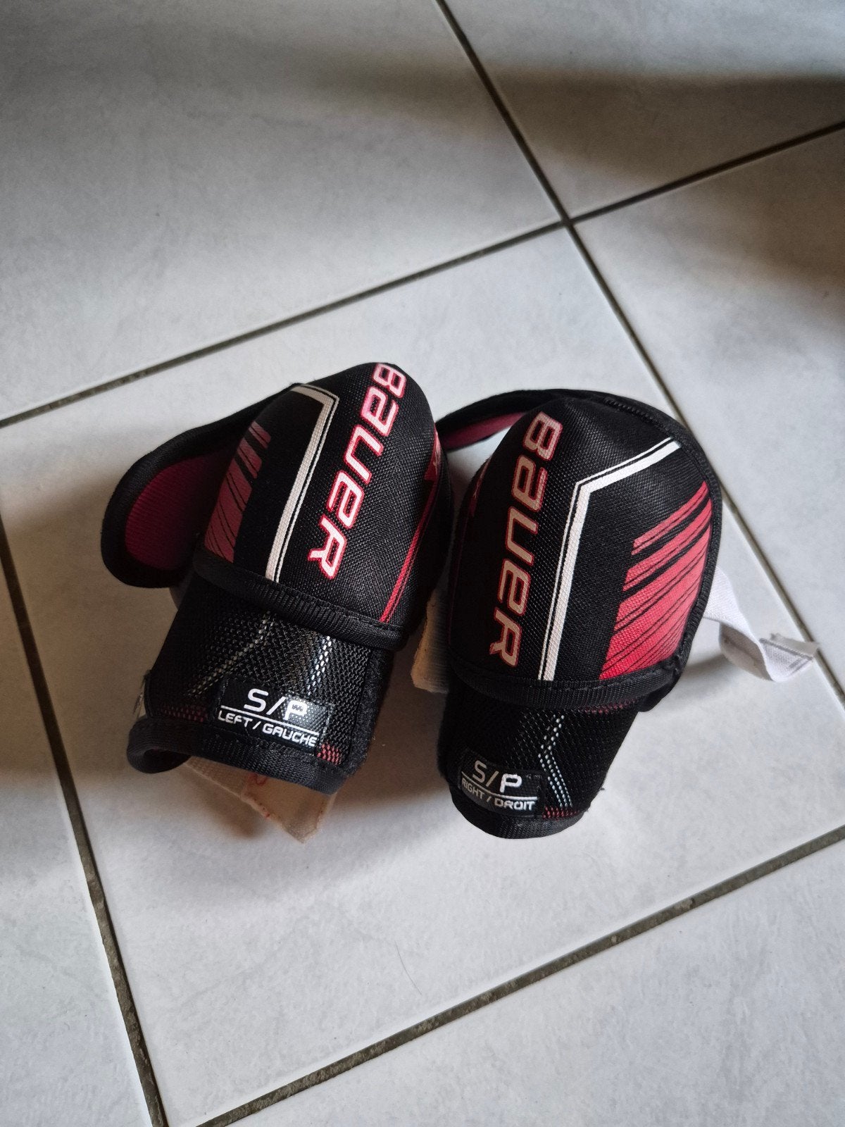 protection coude Bauer, Sports & Fitness, Enlèvement ou Envoi, Protection