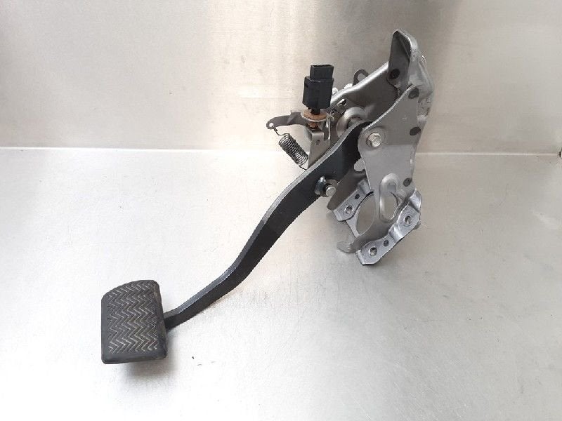 PEDALE DE FREIN ABS Toyota Auris (E18) (|8951047050|), Utilisé, Toyota