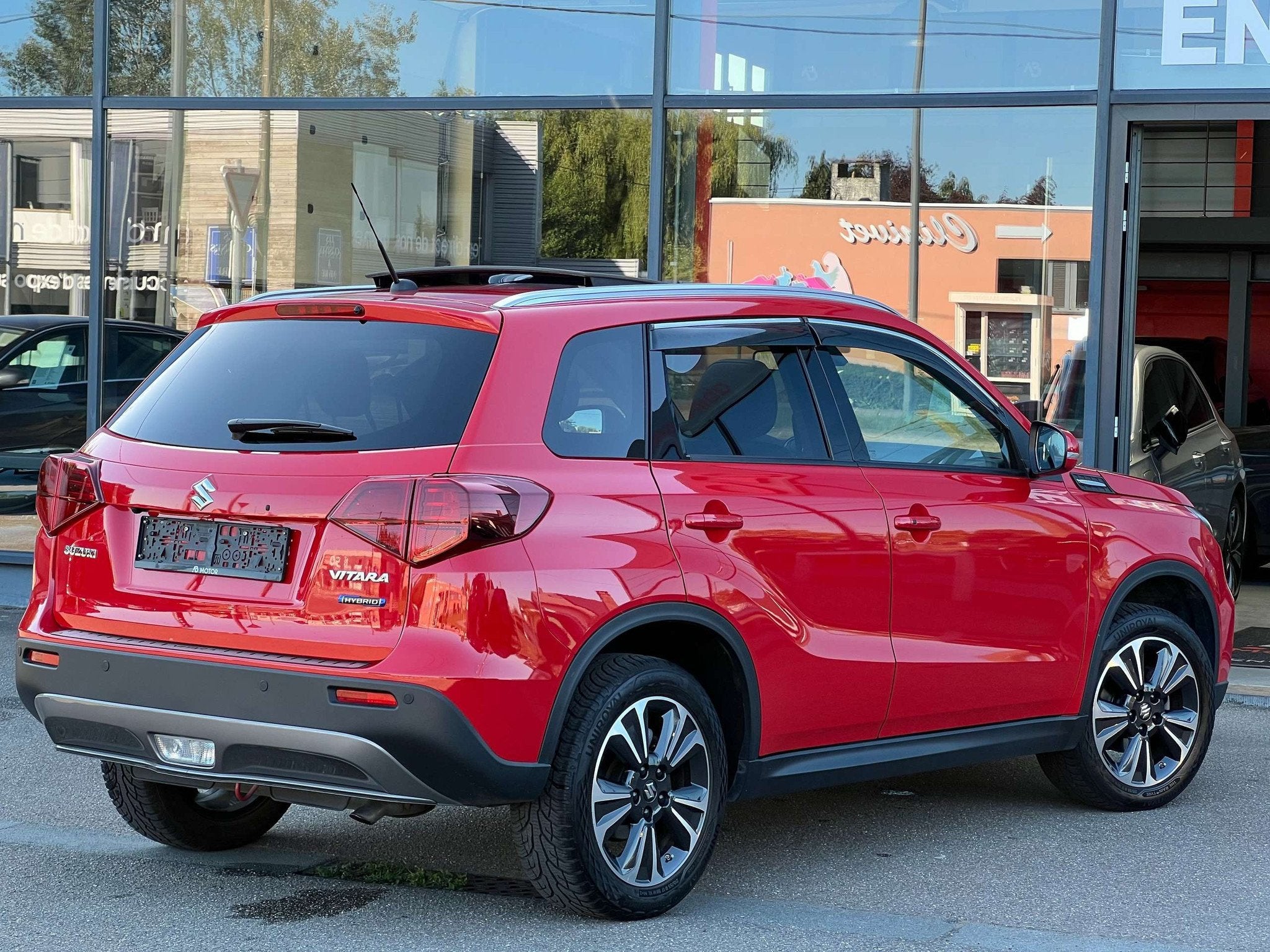 Suzuki Vitara Vitara 1.5 DualJet 4WD Hybrid ALL GRIP GLX AT, Autos, Rouge, Volant multifonction, Euro 6, Entreprise