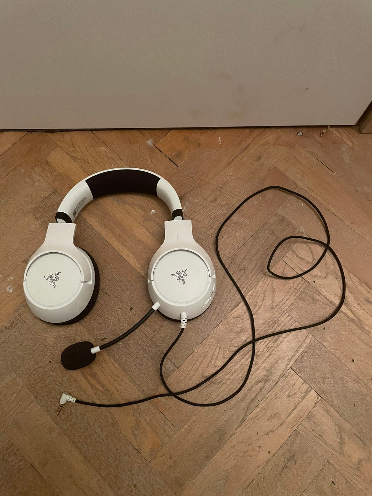 Casque razer, Gaming, Enlèvement ou Envoi, Blanc, Comme neuf