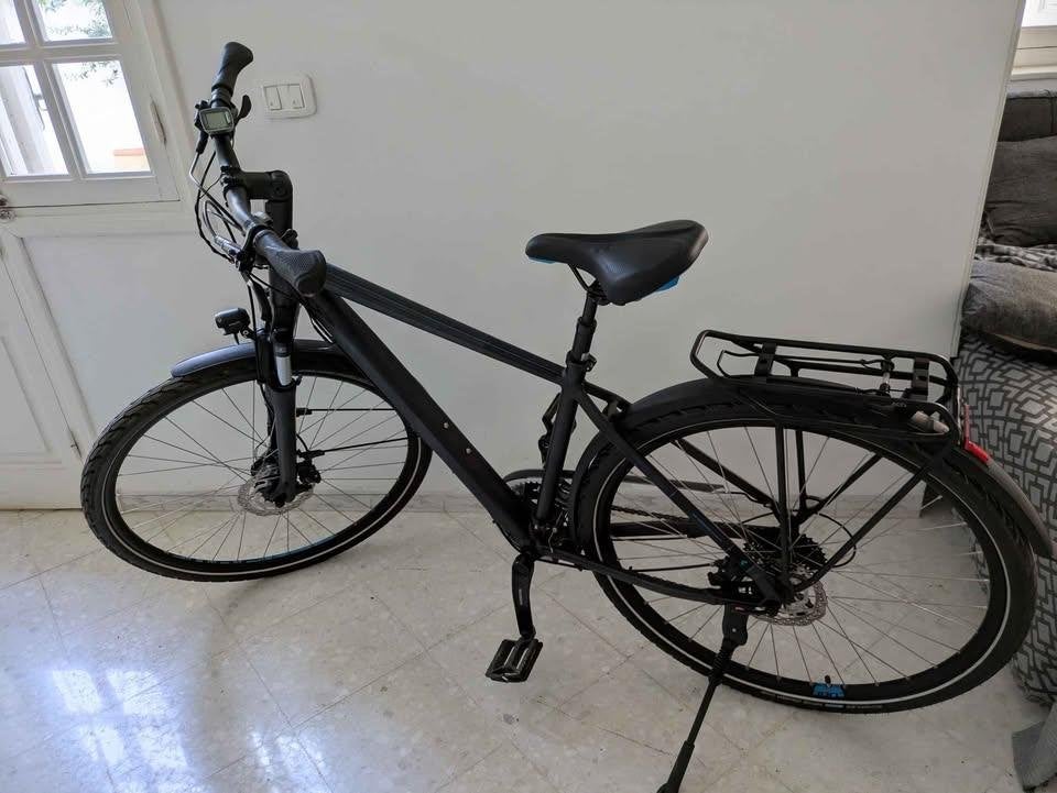 Vélo VTC Cube Touring One - très peu usée, Enlèvement, Comme neuf, Autres types