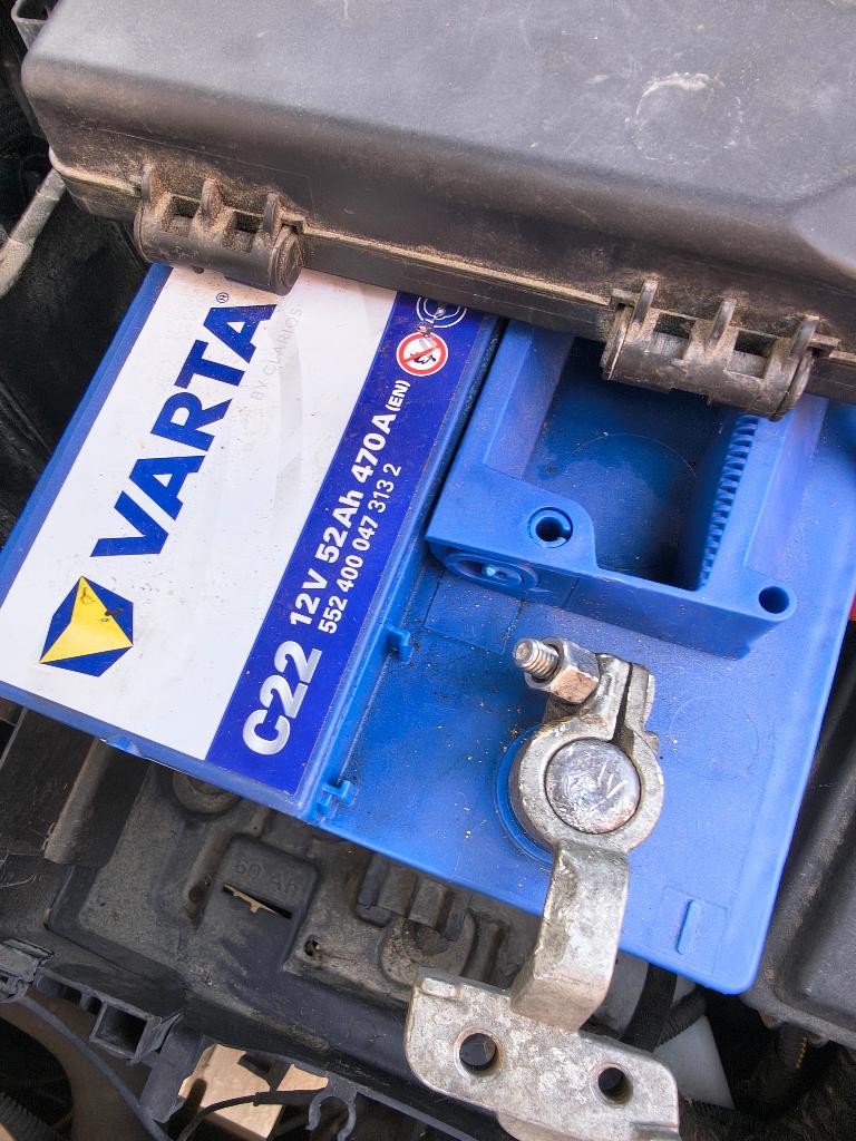 Auto akku Varta C22 12V 52 Ah, Ophalen of Verzenden, Gebruikt