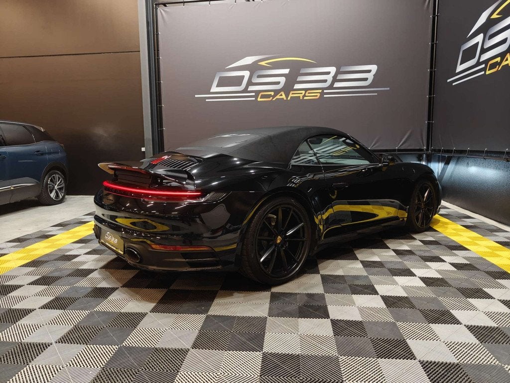 Porsche 911 992 Carrera Cabrio/Sportuitlaat/PASM/Carplay/CAM, Autos, Porsche, Entreprise, Achat, ABS, Airbags, Phares Bi-Xénon