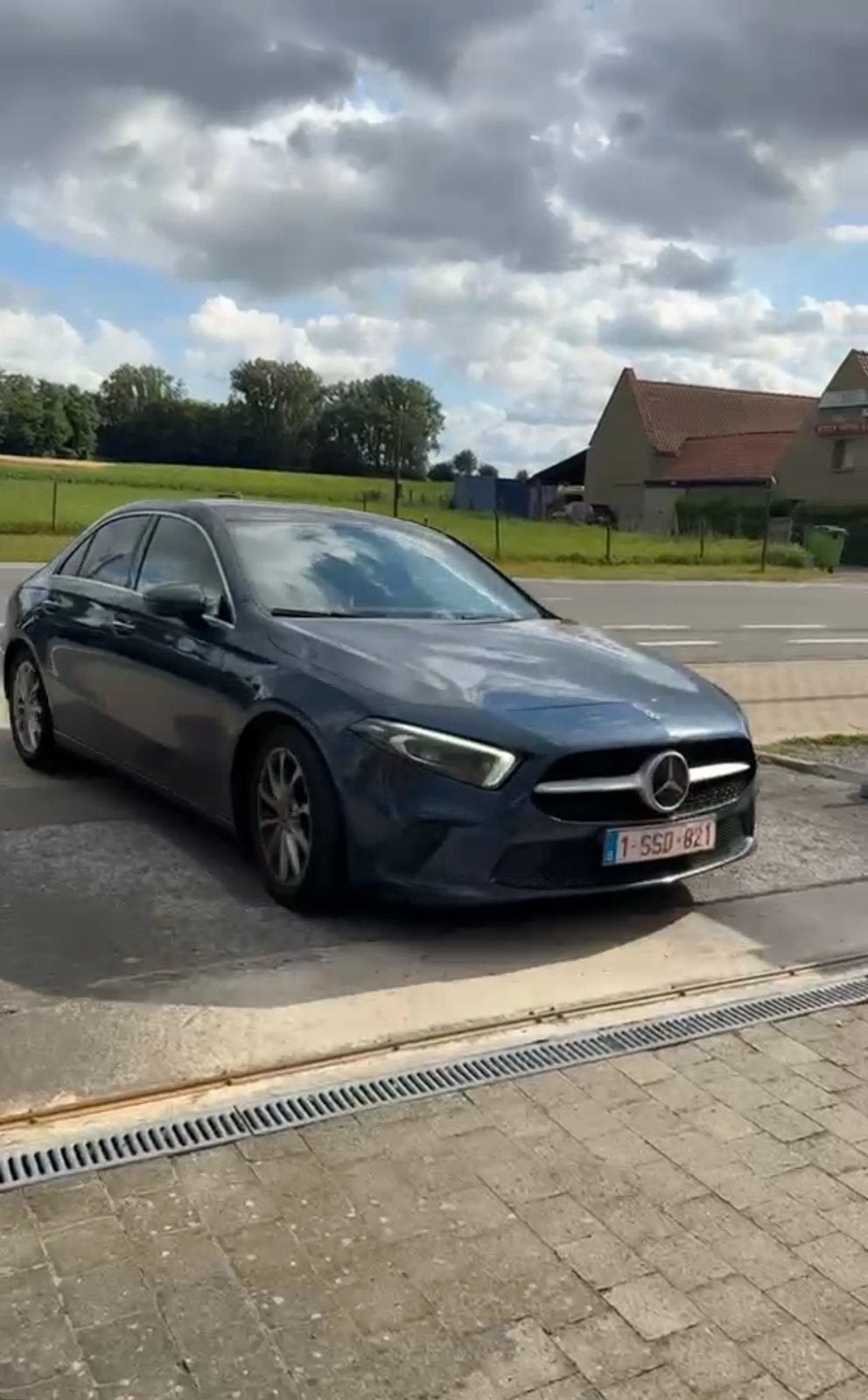 Zeldzame Mercedes A180d Launch Edition / VOL OPTIES, 4 cilinders, Blauw, Leder, 1500 cc