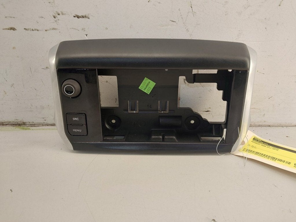 PANNEAU DE COMMANDE RADIO Peugeot 2008 (CU) (|98097243XU|), Valeo, Utilisé, 100, rue de Courcelles
75017  Paris, FR, Info@valeo.fr