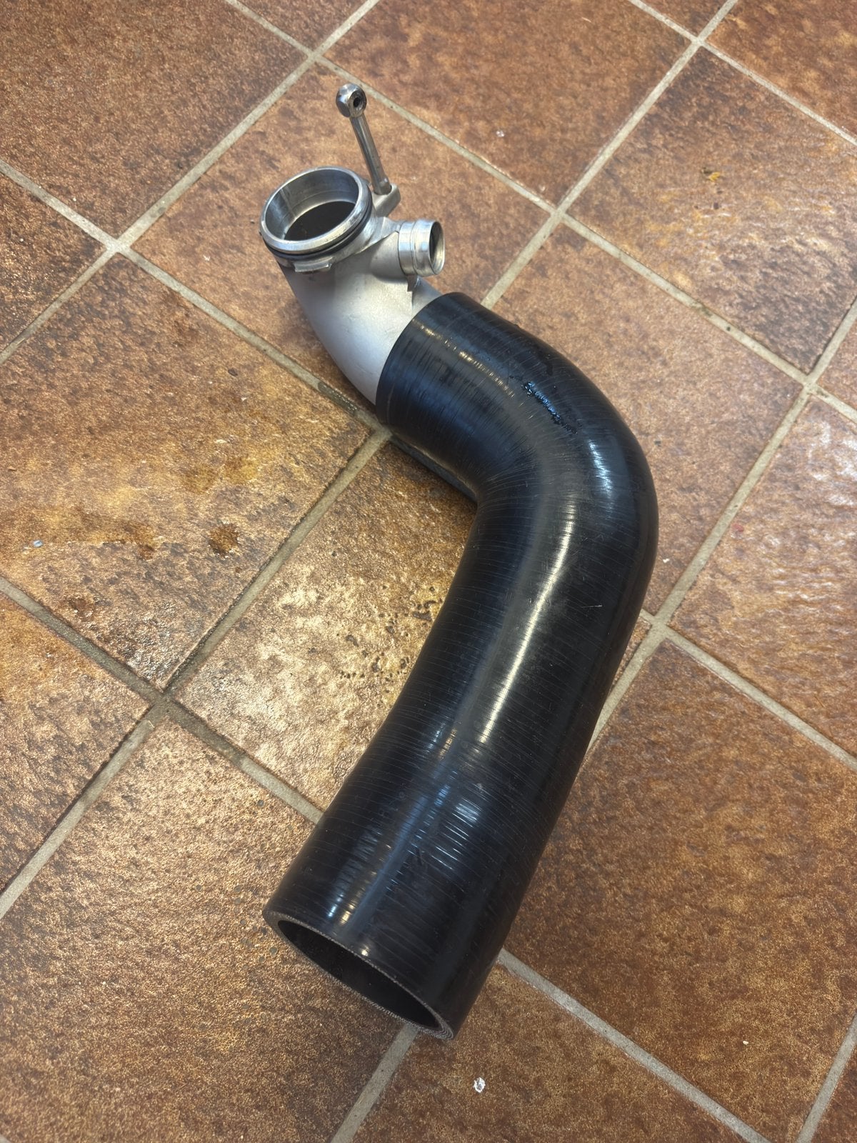 Turbo inlet + intake hose 2.0 TSI/TFSI BAR-TEK, Autos : Pièces & Accessoires, Enlèvement ou Envoi, Utilisé, Audi