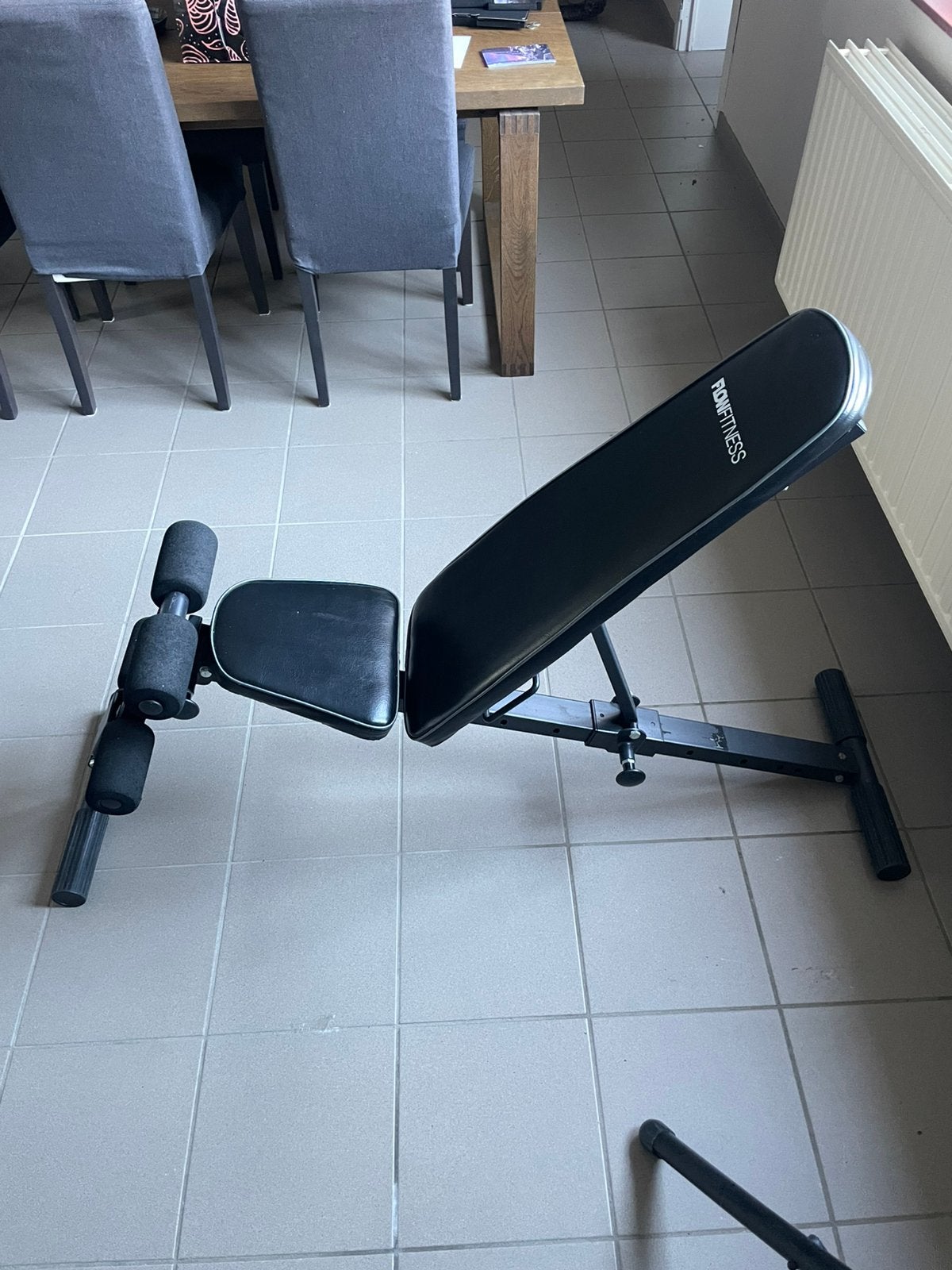 Flow Fitness SMB50 fitnessbank (nieuwprijs 225€), Ophalen, Zo goed als nieuw, Fitnessbank