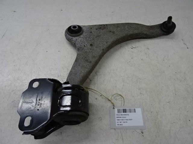 BRAS DE SUSPENSION AVANT DROIT (TRIANGLE) V60 I (FW / GW), Utilisé, Volvo