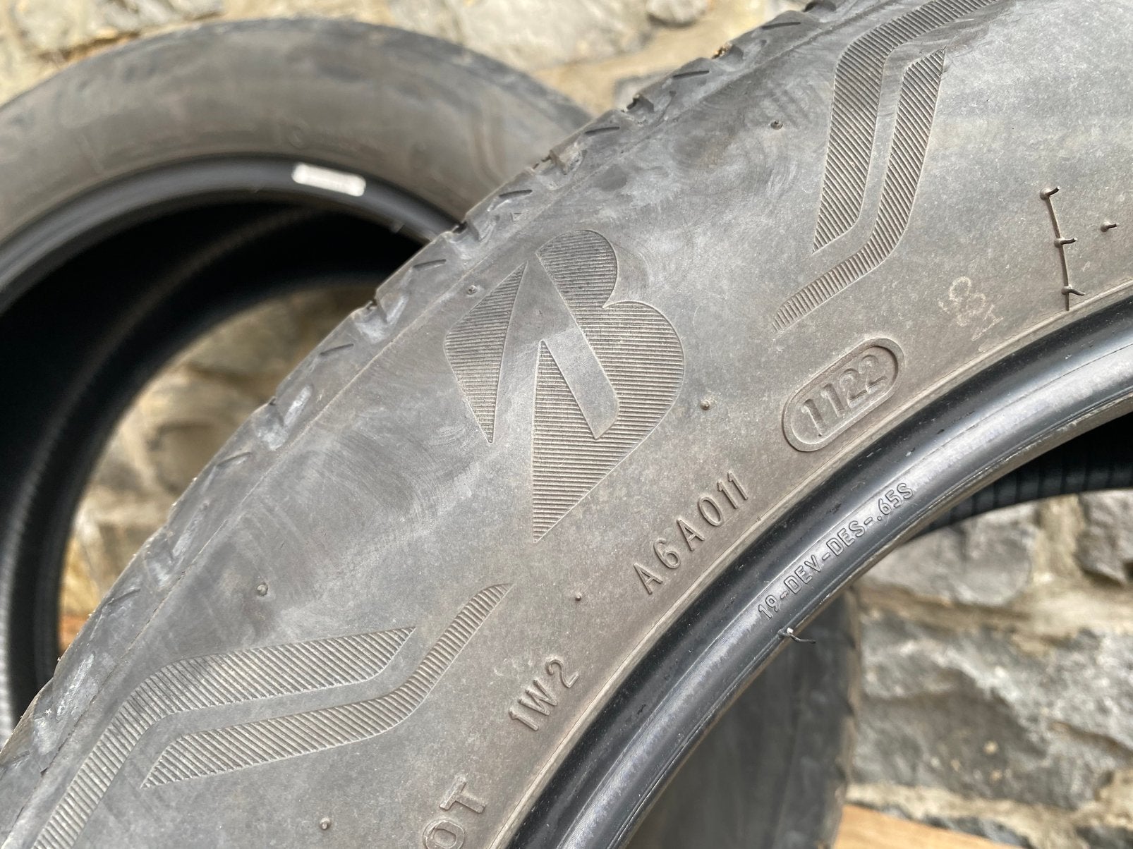 2 pneus Bridgestone Alenza 19 ", 245 mm, Band(en), Zomerbanden, Ophalen