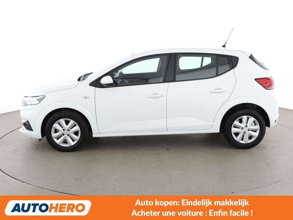 Dacia Sandero 1.0 SCe Access (année de construction 2023), Achat, Euro 6, Boîte manuelle, Noir