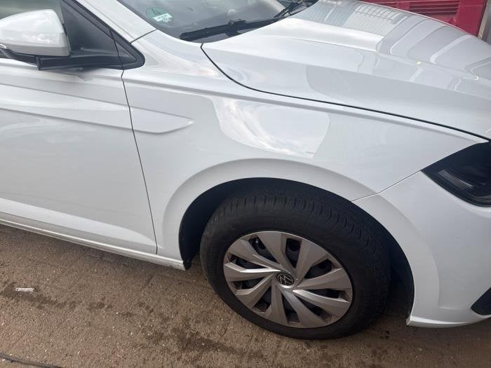 Scherm rechts-voor van een Volkswagen Polo (LC9A), Gebruikt, -, Volkswagen, -