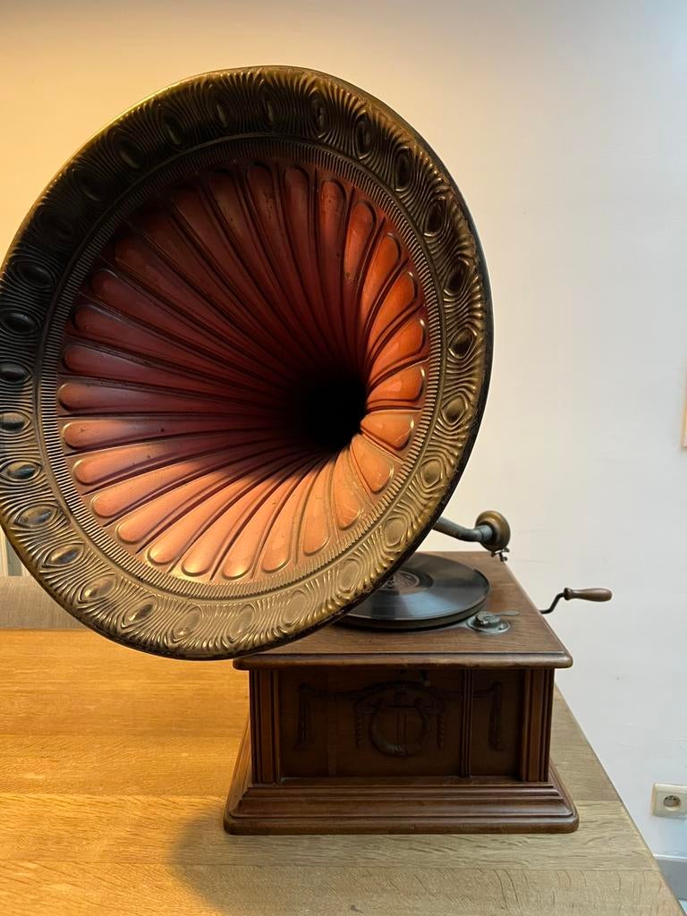 Grammofoon Jumbo, Ophalen