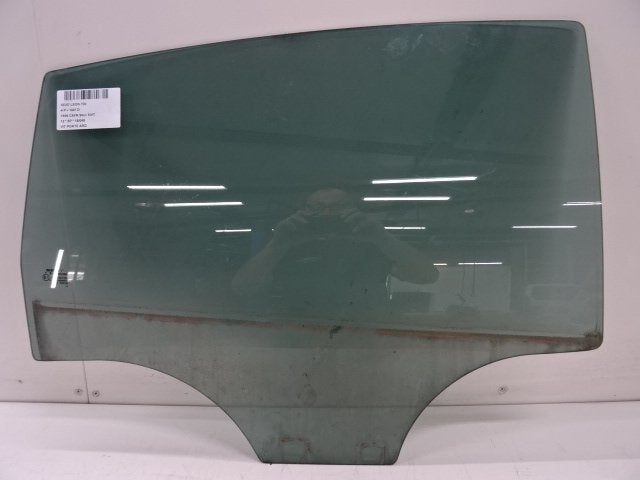 VITRE ARRIERE DROITE Seat Leon (1P1) (01-2005/08-2013), Utilisé, Seat