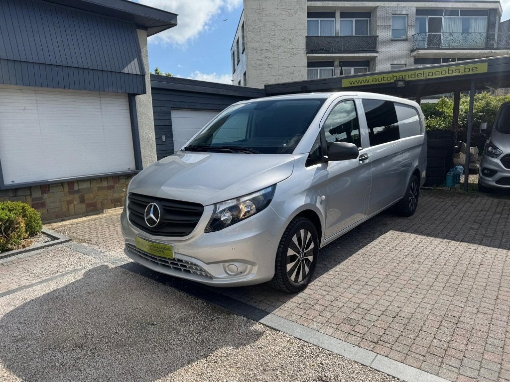MERCEDES VITO * 119CDI * A3 * DUB CAB * AUT * 5 PLA * CAMÉRA, Autos, Achat, Euro 6, Entreprise, Carnet d'entretien