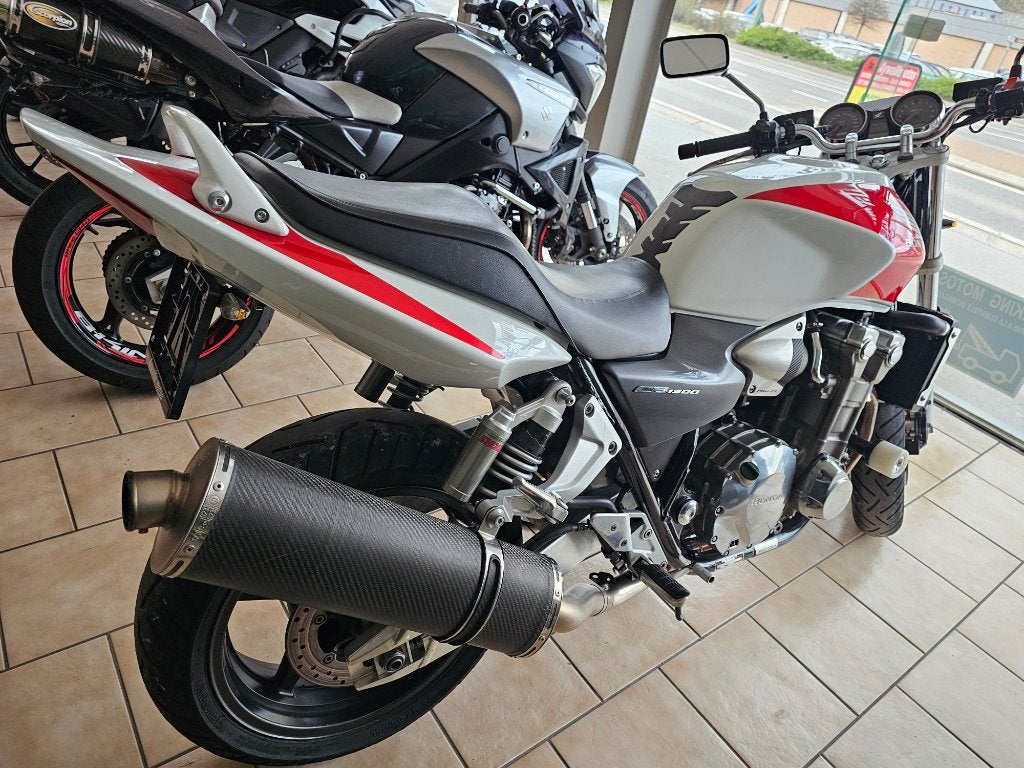 Honda CB 1300 S ABS 05/2004 57.653km   4.500 €, Motos, Motos | Honda, Plus de 35 kW, 1300 cm³, Particulier, 4 cylindres