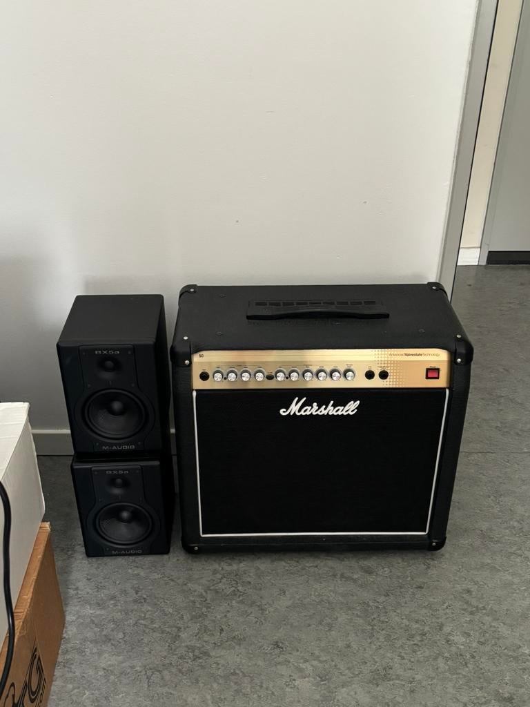 Complete Marshall muziek-/karaokeset incl. accessoires., Muziek en Instrumenten, Versterkers | Bas en Gitaar, Ophalen, Zo goed als nieuw