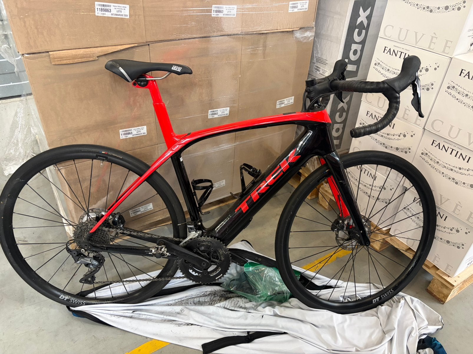Trek Domane+ maat 54, Fietsen en Brommers, Ophalen, Zo goed als nieuw