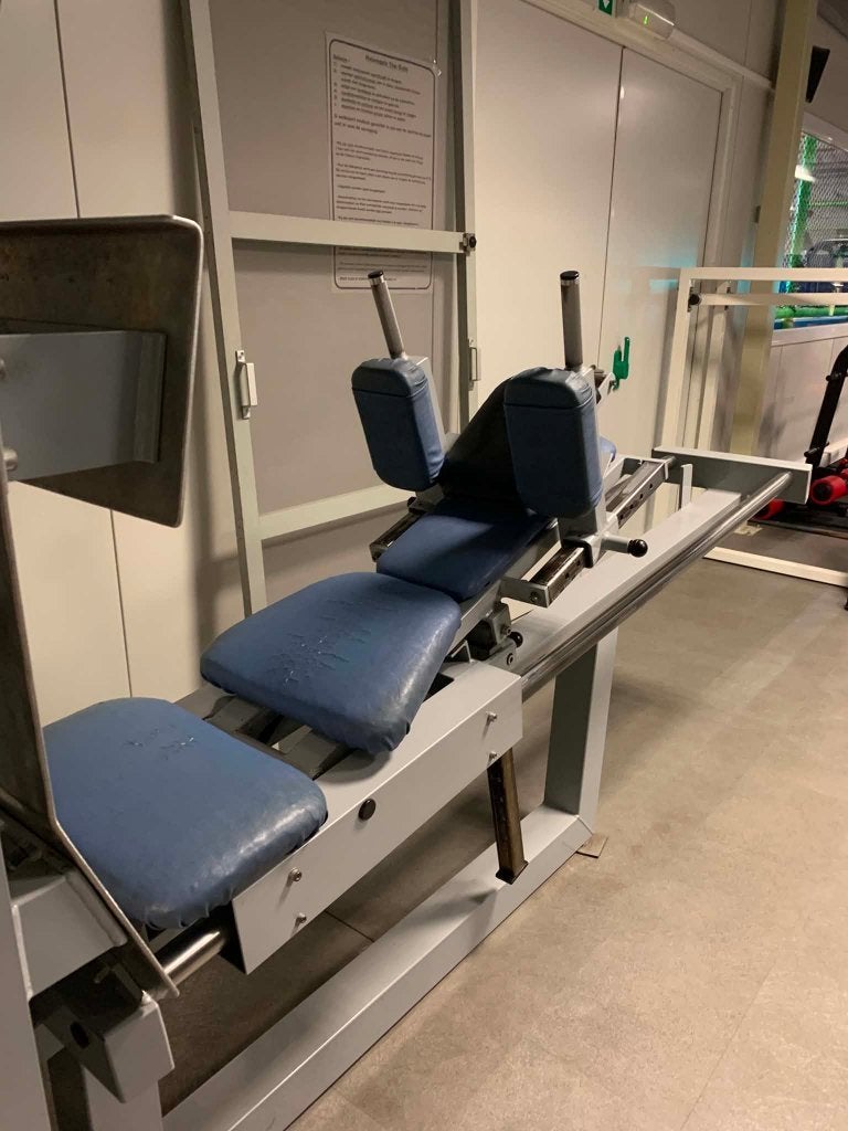 Leg press met weight stack, Ophalen, Gebruikt, Benen, Krachtstation