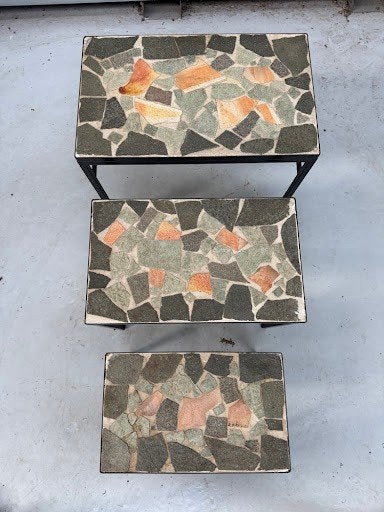 Vintage Nesting Tafels Set van 3 – Mozaïek Natuursteen, Enlèvement, Comme neuf, Métal