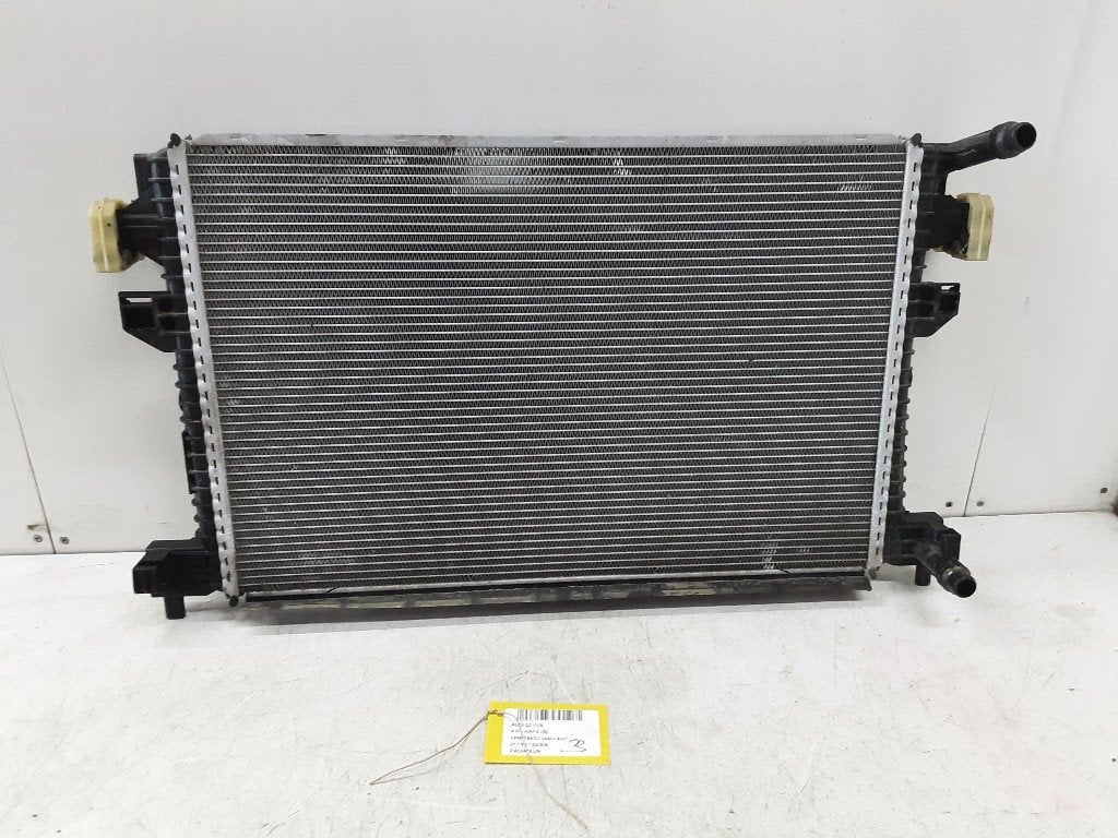 RADIATEUR Audi Q3 (F3B) (01-2018/06-2021) (5Q0121251HQ), Info@audi.de, Audi, Audi AG, Gebruikt