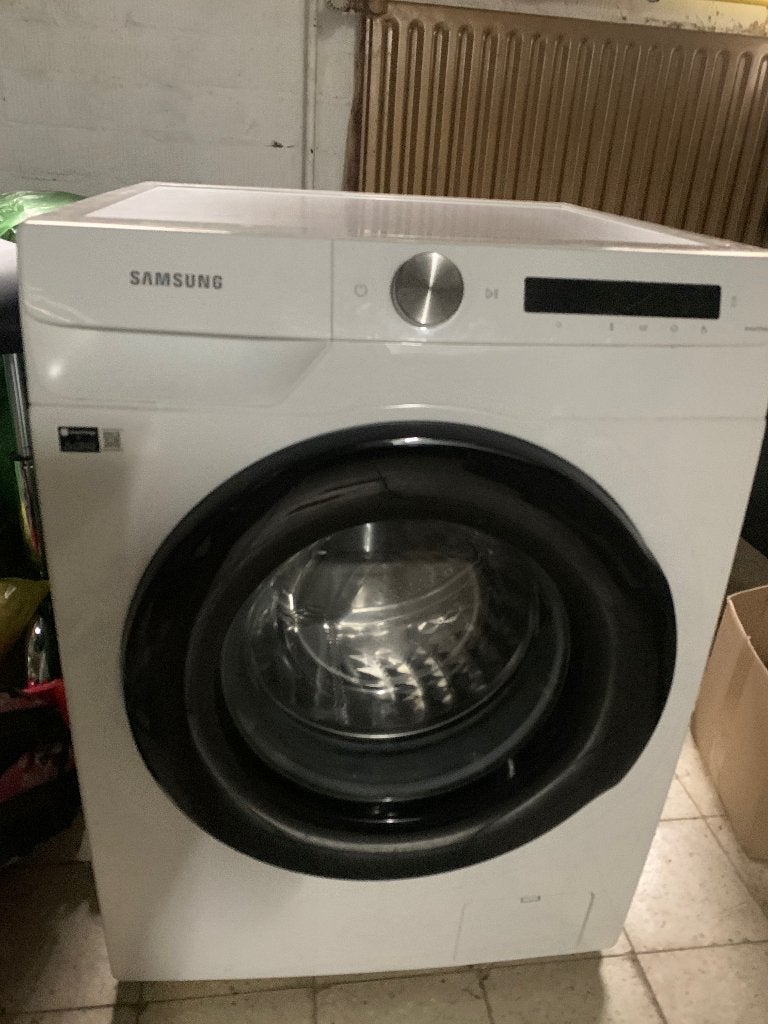 Wasmachine zo goed als nieuw, Elektronische apparatuur, 8 tot 10 kg, Ophalen, Zo goed als nieuw, 1200 tot 1600 toeren