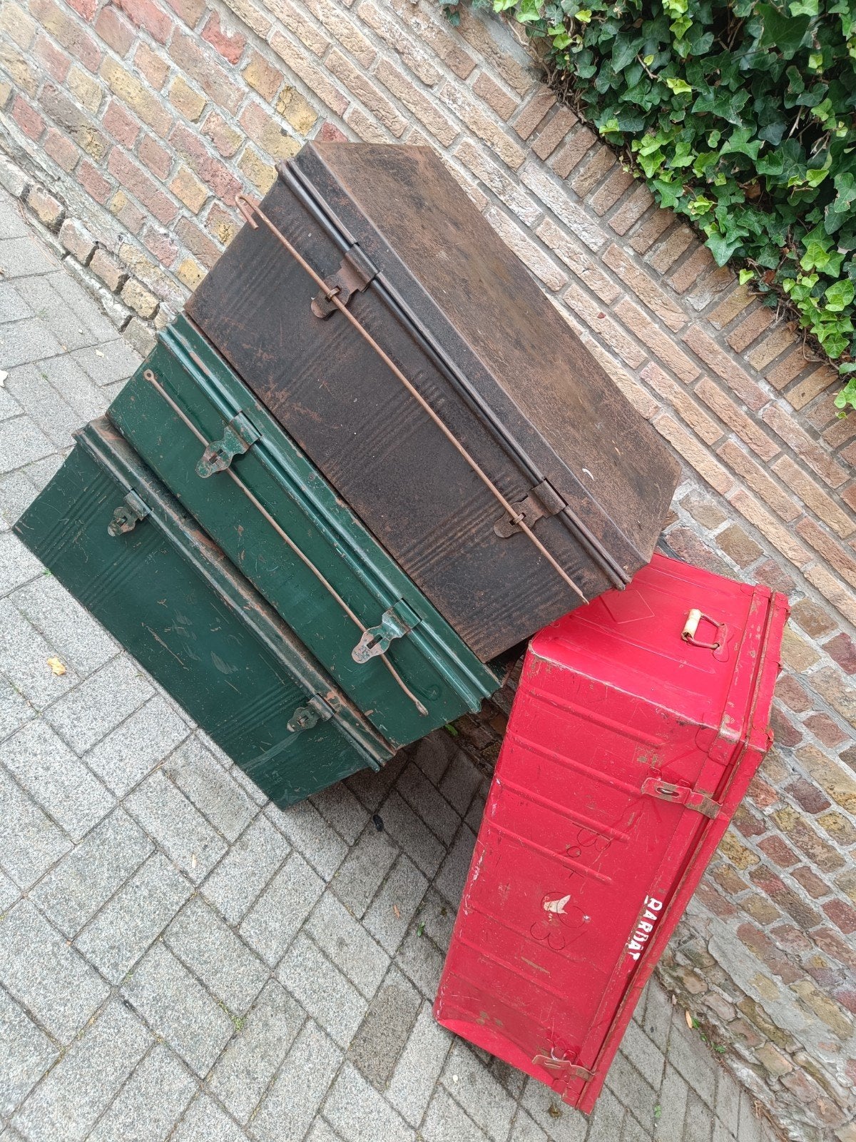 4 Ex rijkswacht metalen koffers, Enlèvement, Gendarmerie, Caisse ou Géocache