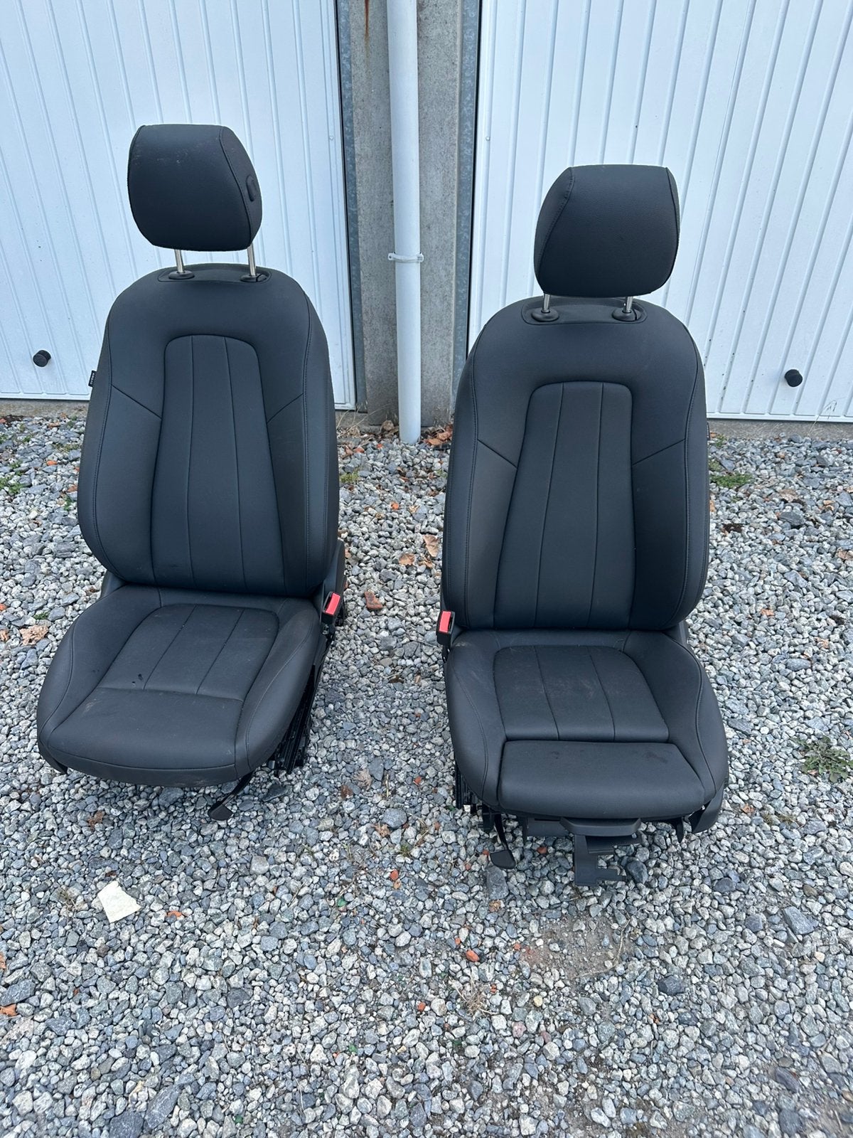 Interieur siege avant arriere mercedes, Enlèvement