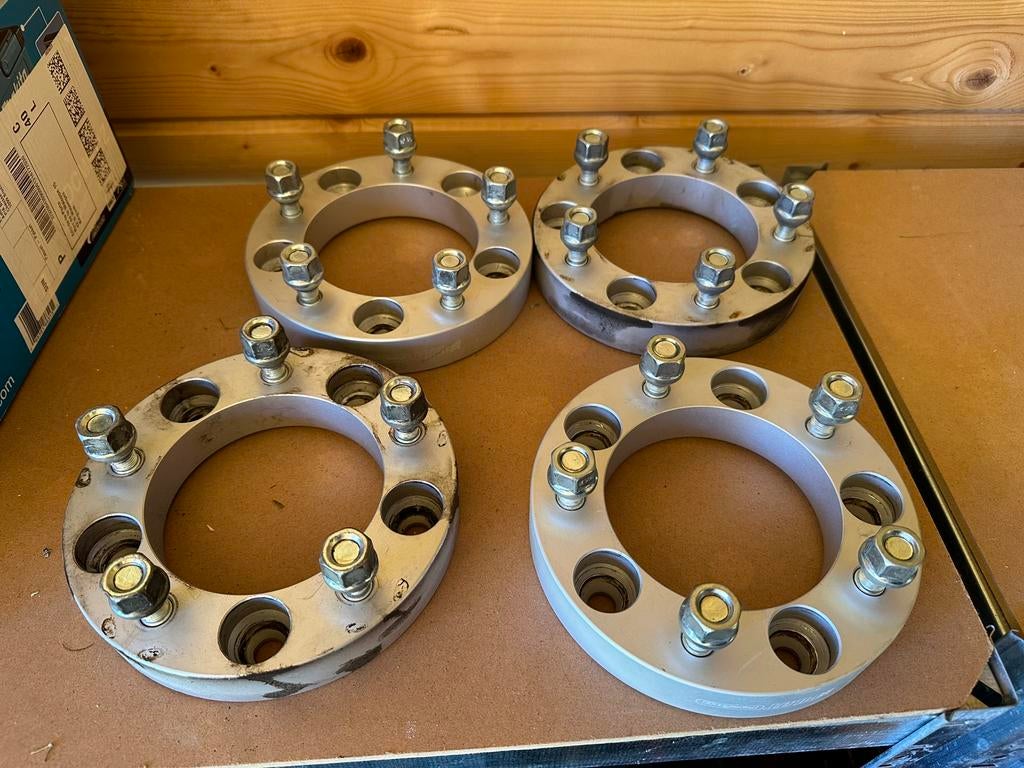 Entretoises Suzuki Jimny 30mm, Enlèvement