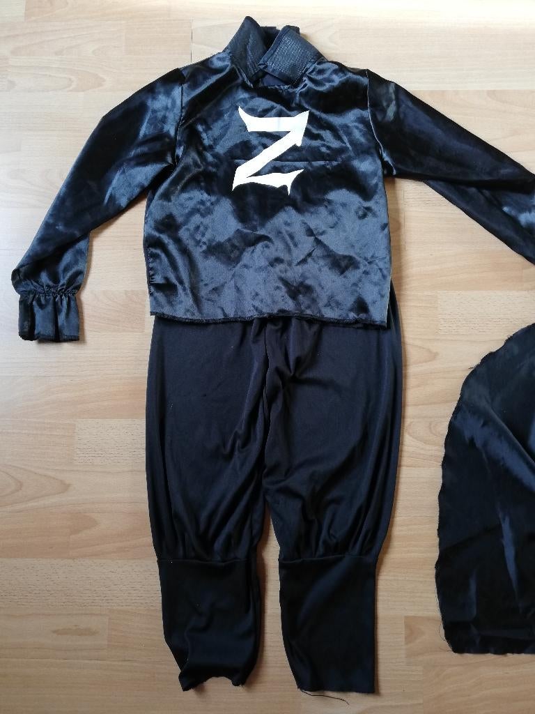 Verkleedpak Zoro, Kinderen en Baby's, Carnavalskleding en Verkleedspullen, Ophalen, Zo goed als nieuw