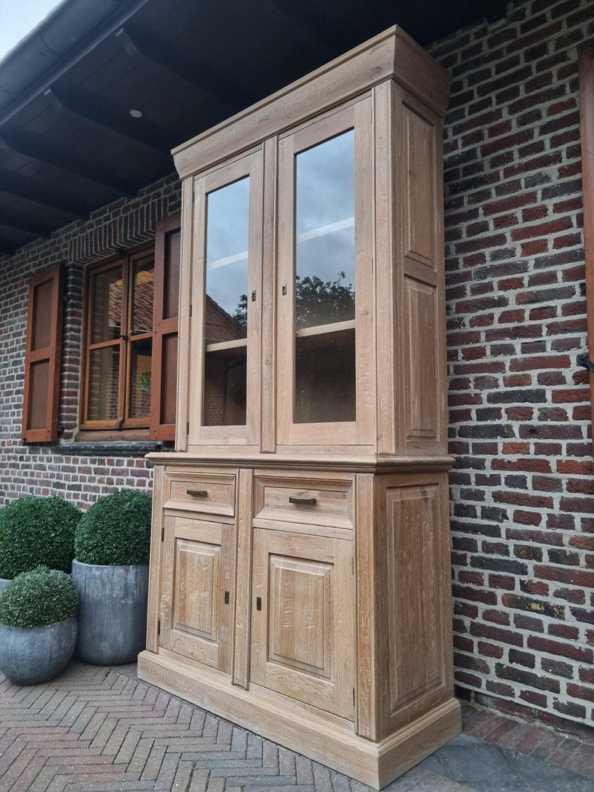 eiken buffetkast/vitrinekast ART:179/26.2, Ophalen, 200 cm of meer, ., 150 tot 200 cm
