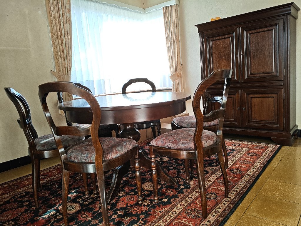 complete inboedel huisraad meubels, Ophalen