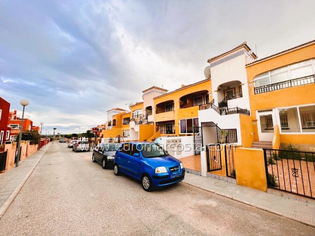 REF 4634 - Magnifique bungalow de plain-pied avec jardin, Immo, Étranger, 4 pièces, LOS MONTESINOS, Appartement, Espagne