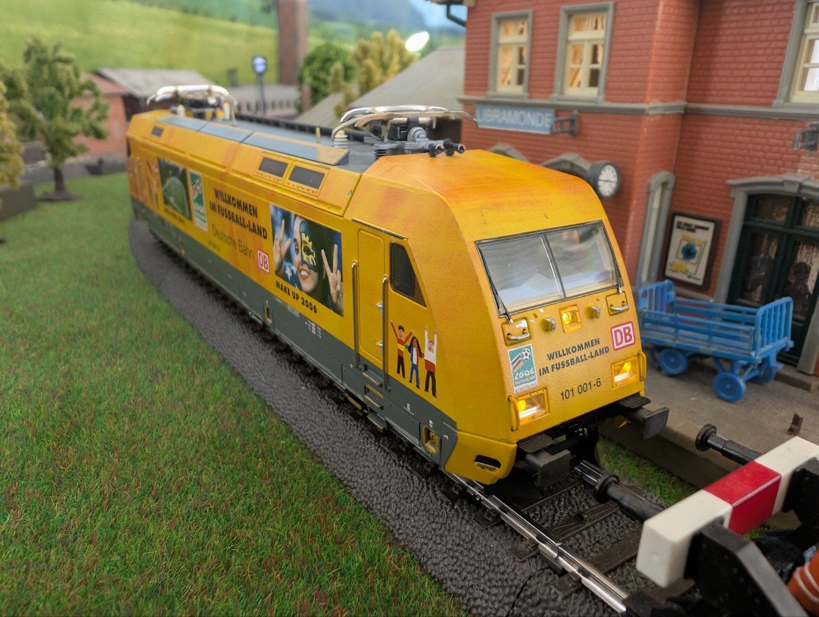 Märklin  39370 |  Br 101-001 | Reclame | Digitaal | Geen OVP, Hobby en Vrije tijd, Wisselstroom, Gebruikt, Locomotief, Ophalen of Verzenden
