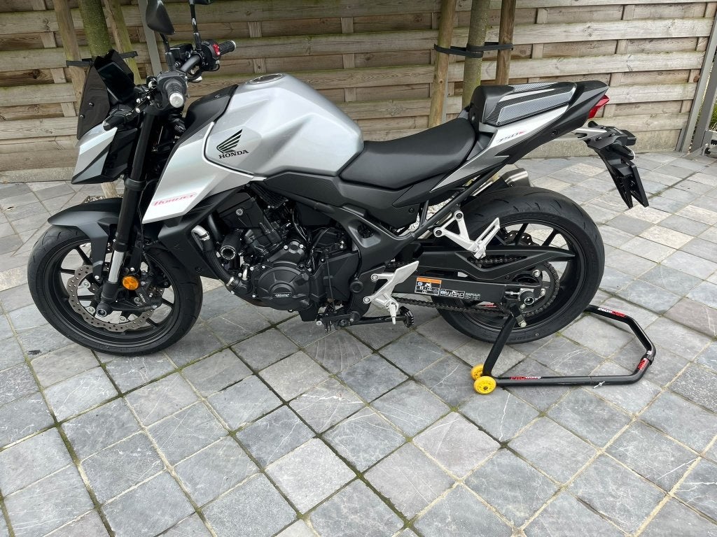 Honda CB 750 Hornet **5/2025** 8400km!! **facelift model**, Motos, Permis Moto A, Entreprise, Occasion, Plus de 35 kW