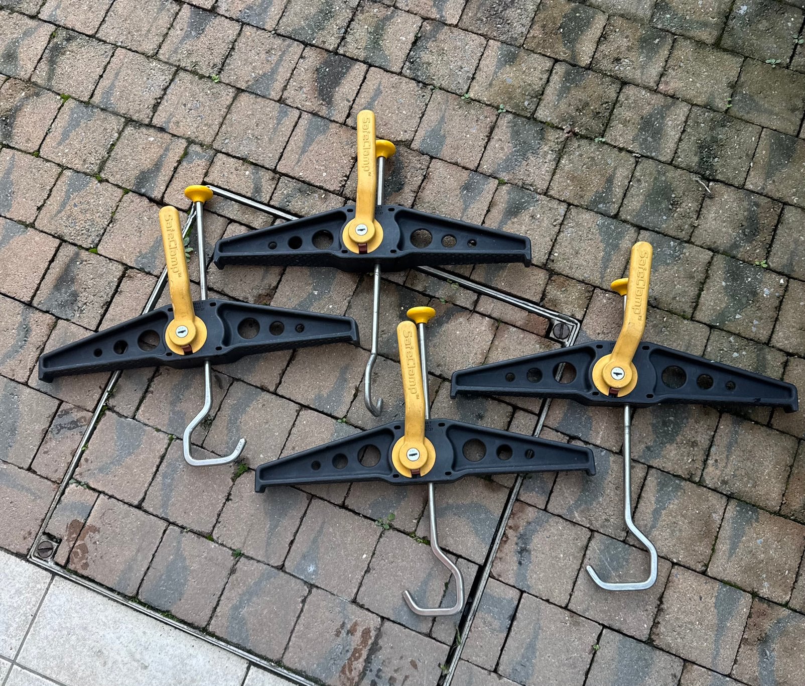 Rhino safeclamp ladderklemmen, Vêtements | Femmes, Enlèvement, Comme neuf