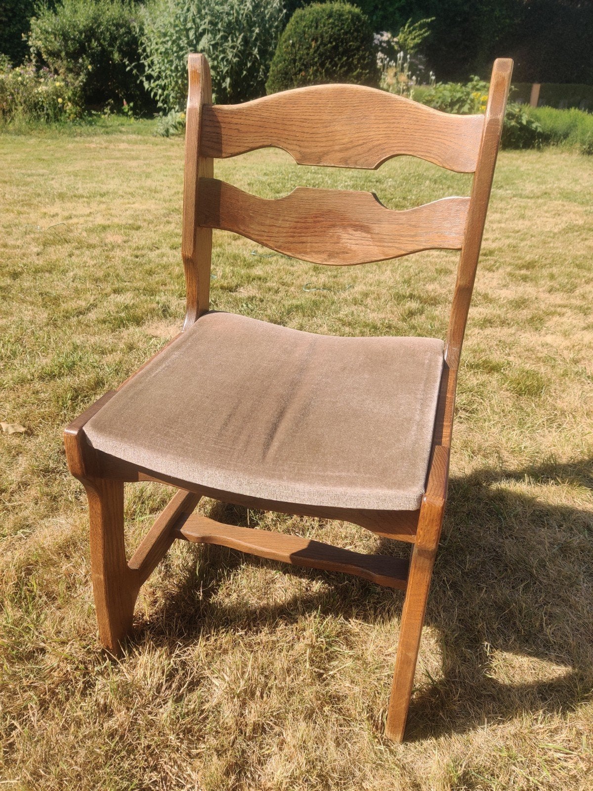 6 stevige, houten stoelen., Ophalen