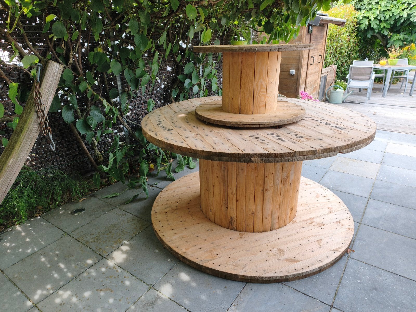 Table de jardin/bobine, Enlèvement