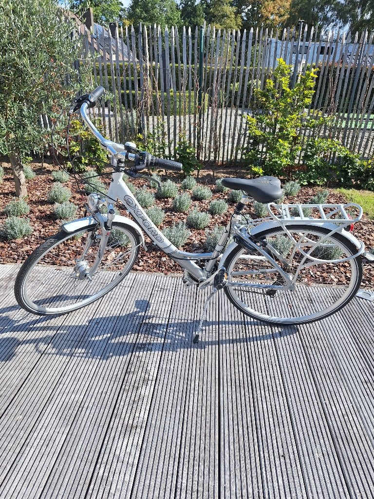 Damesfiets oxford 21v in nieuwstaat 300km, Fietsen en Brommers, Ophalen